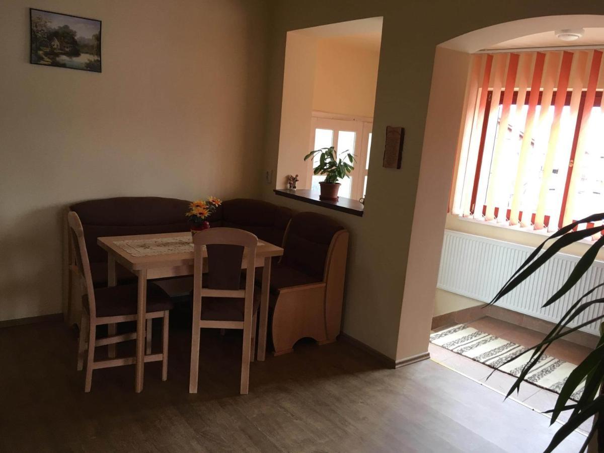 Апартаменти Bicsak Apartman Joseni Екстер'єр фото