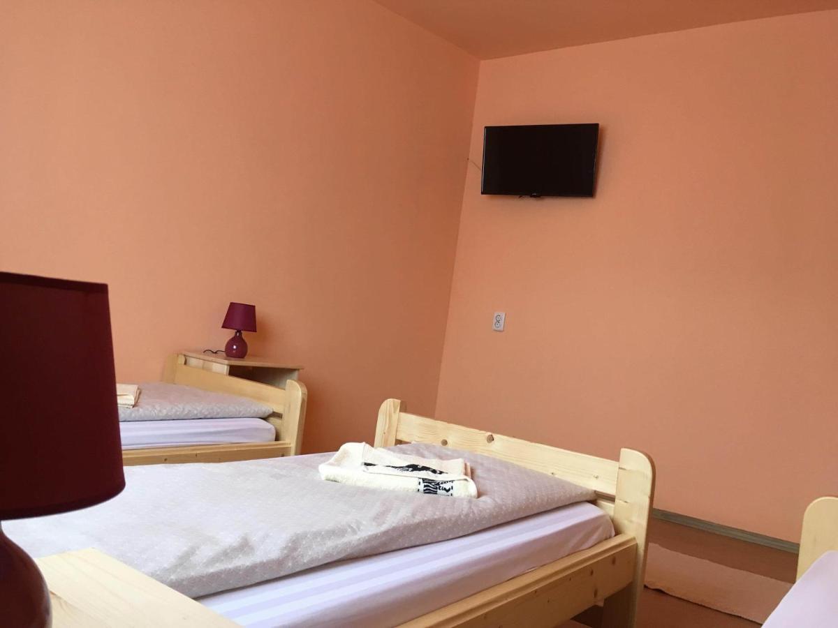 Апартаменти Bicsak Apartman Joseni Екстер'єр фото